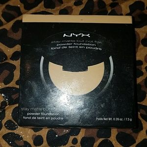 Nyx powder foundation